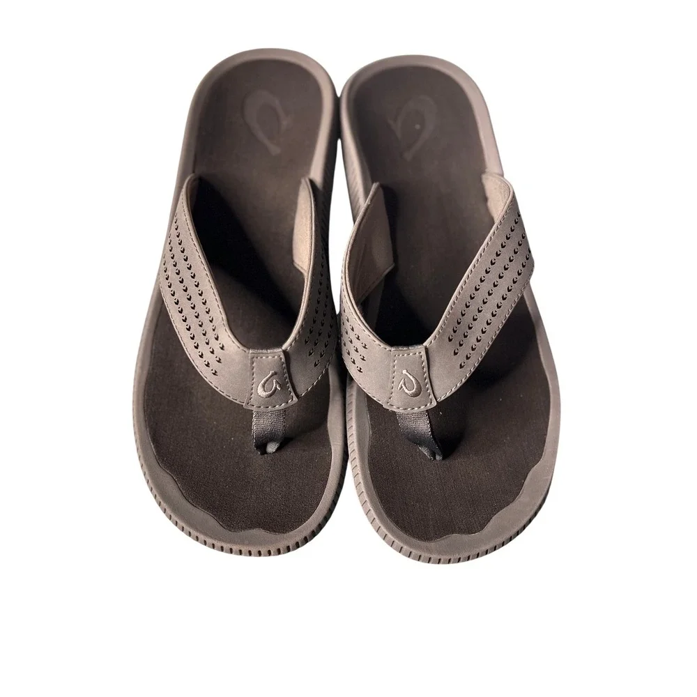 OluKai Ulele Mens Flip Flops Dark Shadow Black Sandals 10435-6C40 Size 11